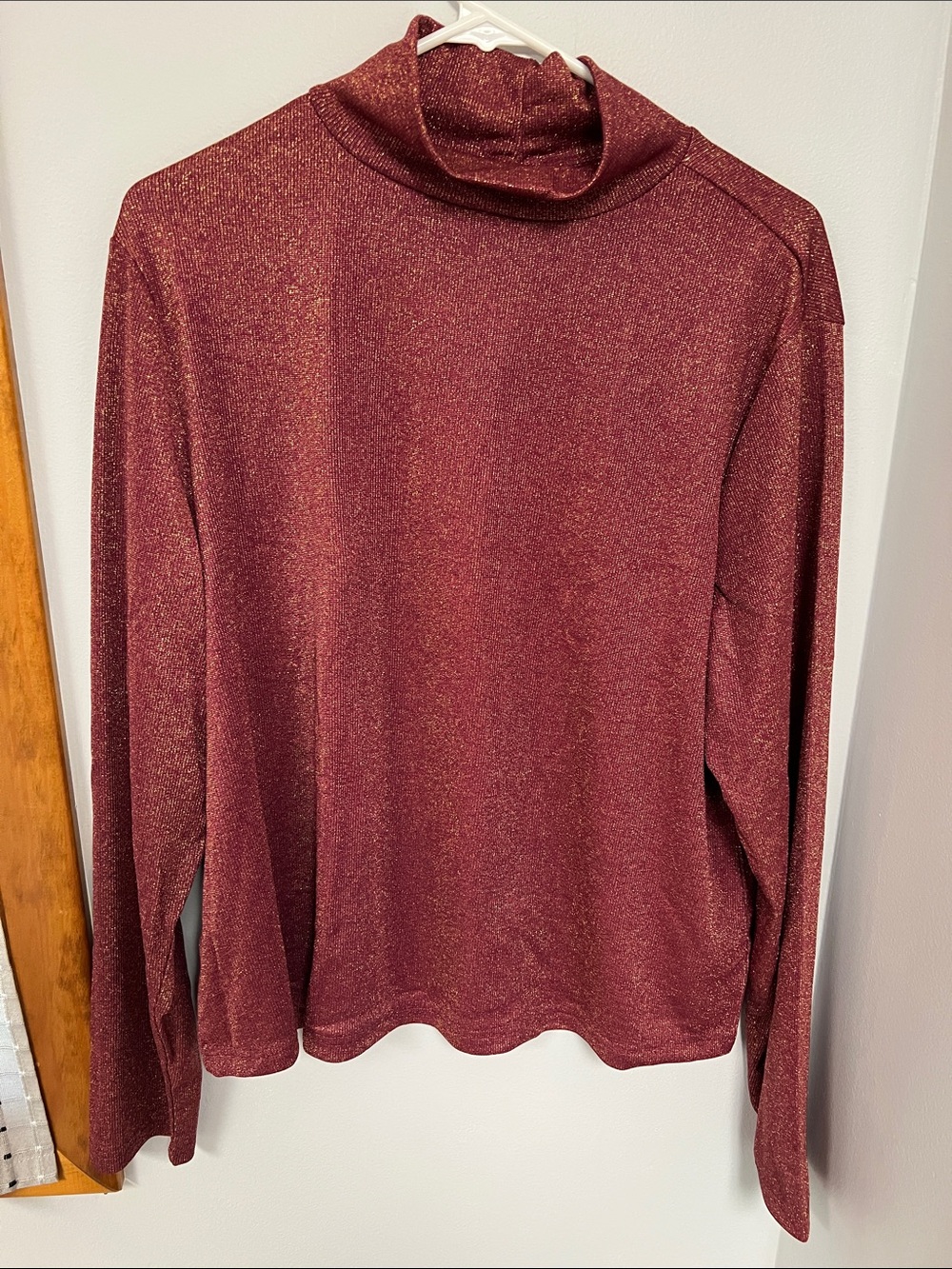 Serra Metallic Burgundy Turtleneck Sweater